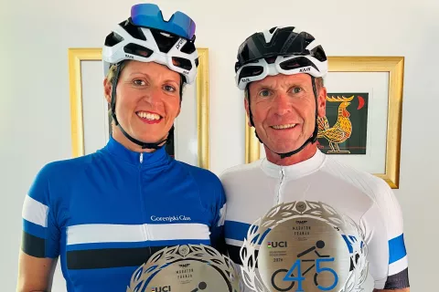 Nata&scaron;a in Uro&scaron; Prevc z medaljama / Foto: Slavko Zupanc