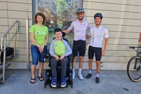 Kolesarili za dober namen