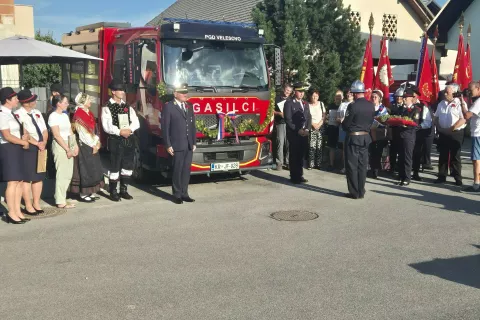 PGD Velesovo, gasilski avto / Foto: Ana Jagodic Dolžan