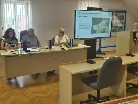 Z garažno hi&scaron;o izbolj&scaron;anje stanja