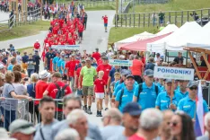 Najtežje vrhove dosežemo skupaj