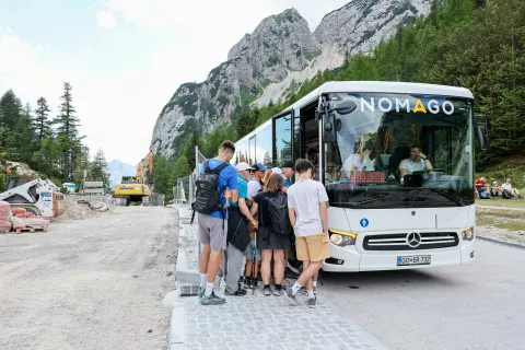 Obiskovalcev ne manjka, težav tudi ne