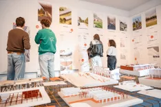 odprtje razstave &scaron;tudentov arhitekture "Jesenice, odpiranje horizontov" razstavni salon Dolik Jesenice / Foto: Nik Bertoncelj