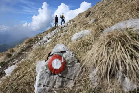 Markacija, hribi, hoja v hribe, gore, pohodni&scaron;tvo, / Foto: Ale&scaron; Senožetnik