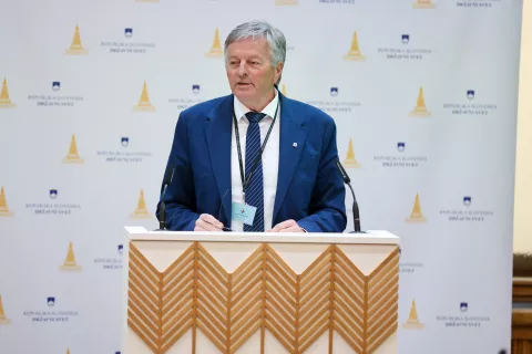 Posvet Sotočje Sav pomen ohranjanja naravne vrednote za trajnostno prihodnost, državni svet Ciril Globočnik župan občine Radovljica / Foto: Tina Dokl