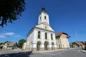 Podružnična cerkev sv. Jerneja iz leta 1862 Voklo občina &Scaron;enčur / Foto: Tina Dokl