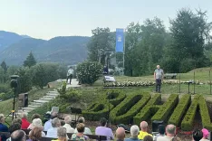 Praznik v spomin na &scaron;tiri srčne može