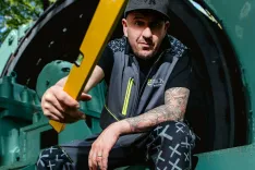 &raquo;Edino prav se mi zdi, da se po 25 letih vrnemo tja, kjer se je vse začelo," pravi 6pack Čukur. / Foto: Facebook izvajalca