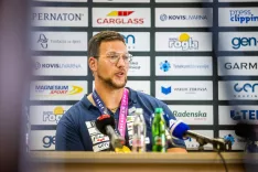 Ljubljana, sedez Atletske zveze Slovenije.Novinarska konferenca slovenske atletske reprezentance na celu s Kristjanom Cehom po vrnitvi z EP v Birminghamu.Slovenski atlet Kristjan Čeh. / Foto: Sini&scaron;a Kanižaj/STA