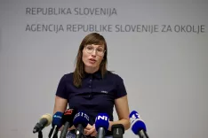 Ljubljana, ARSO.Izjava za medije meteorologinje Katja Kozjek Mihelec ob koncu vrocega in susnega poletja. / Foto: Sani Karic/STA