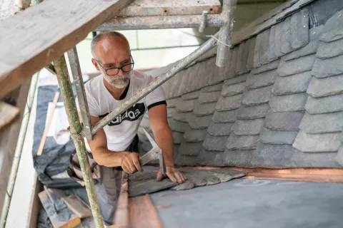 Obnova poslovilnega objekta in zvonika