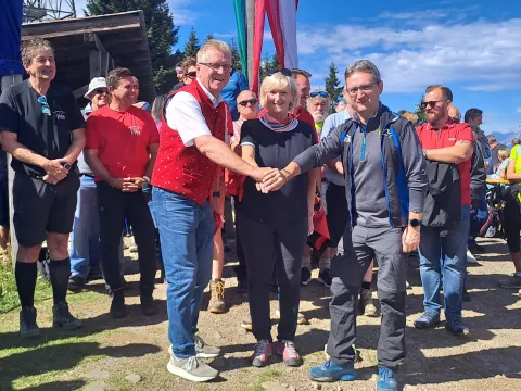 Srečanja so se udeležili župani treh sosednjih občin. / Foto: Karmen Sluga
