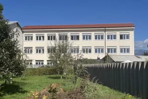 S prenovo konec malice na hodnikih