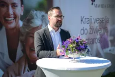Odkritje temeljnega kamna za dom starej&scaron;ih Mavida &Scaron;kofja Loka / Foto: Primož Pičulin