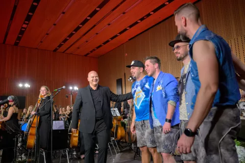Koncert Simfoničnega orkestra Mestne občine Kranj z gosti v dvorani Grandis v Kongresnem centru Brdo. / Foto: Primož Pičulin