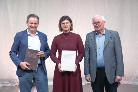 Predstavitev monografije: Matjaž Fabijan - Glasbeno srce v domu KS Primskovo. Kranj, 17. 10. 2026 / Foto: Matic Zorman