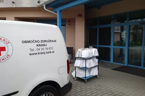 Obdarili stanovalce v domovih starej&scaron;ih