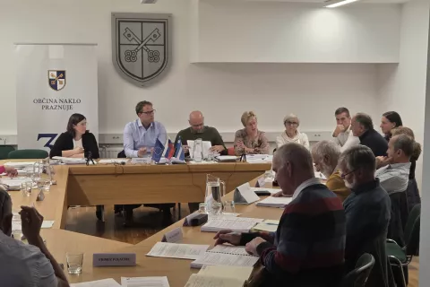 V Naklem potrdili osnutek proračuna
