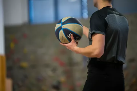Tekma 17. kroga ko&scaron;arkarske lige OTP banka GGD &Scaron;enčur - ECE Triglav Kranj / Foto: Primož Pičulin