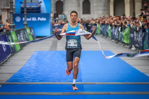 Gorenjec Anže Roblek je državni prvak v maratonu. / Foto: Daniel Novakovic/STA