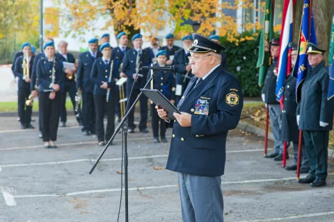 Spomin na odhod zadnjega vojaka