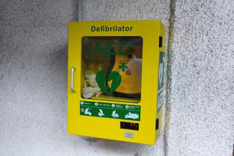 defibrilator lipce / Foto: Janko Rabič