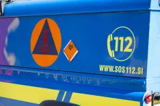 Simbolična fotografija Civilna za&scaron;čita CZ NUS URSZRIntervencija odstranjevanja letalske bombe iz časa druge svetovne vojne Globoko pri Radovljici / Foto: Nik Bertoncelj