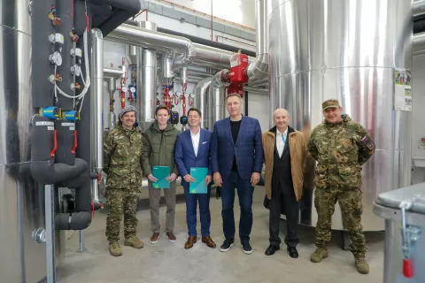 V Vojašnici Boštjana Kekca na Bohinjski Beli so predstavili prvi energetski projekt po modelu javno-zasebnega partnerstva med Ministrstvom za obrambo in podjetjem Resalta. / Foto: Tina Dokl