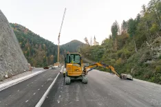 Komisijski pregled nove ceste pod Sušo je predviden 7. novembra. / Foto: Simon Benedičič