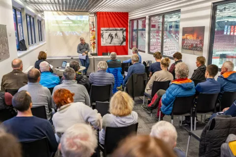 Oktobrski izredni občni zbor Planinskega društva Jesenice / Foto: Nik Bertoncelj