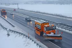 Družba Dars vstopa v novo sezono zimske službe z vsemi potrebnimi pripravami za varno in prevozno cestno infrastrukturo v zimskih razmerah. / Foto: Gorazd Kavčič