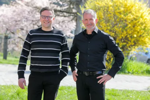 Jernej Jemc in Anton Habjan nov CD Slovenske planinske pesmi / Foto: Tina Dokl