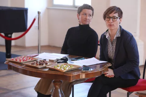 tiskovna konferenca festival čokolade Radovljica graščina zmagovalne tri praline sladokusci / Foto: Gorazd Kavčič