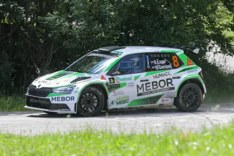 10 Rally Železniki na fotografiji Društvo autosport jazon Boštjan Logar in Rok Gomizelj SVN / Foto: Tina Dokl