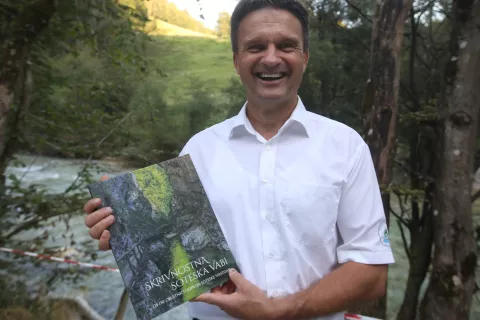 Slavnostna akademija ob 130. obletnici odprtja Soteska Vintgar občina Gorje Gorenjska naravna znamenitost zbornik / Foto: Gorazd Kavčič