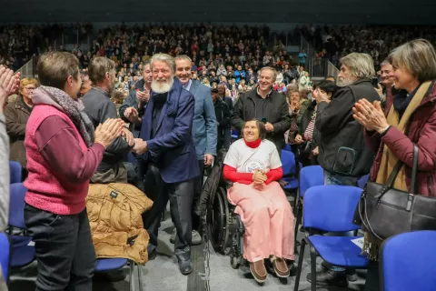 srečanje Pedro Opeka športna dvorana Medvode / Foto: Tina Dokl