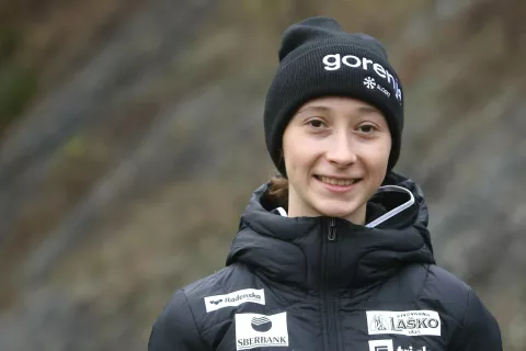 Nika Prevc je najboljša mlada zimska športnica. / Foto: Gorazd Kavčič