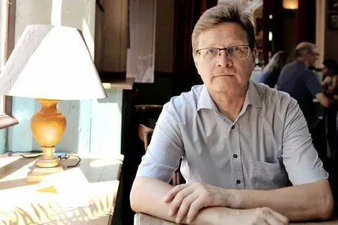 Vincenc Gotthardt ni le izvrsten pisatelj, časnikar in fotograf, ampak tudi slikar. / Foto: Jože Košnjek