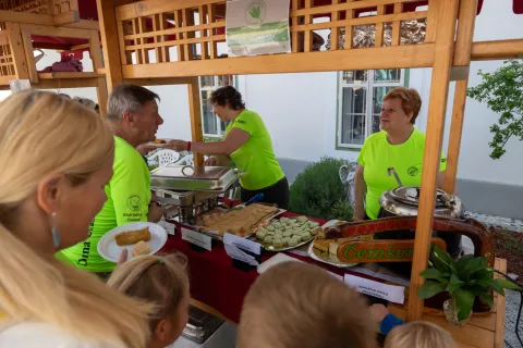 Okusi čemaž v Preddvoru / Foto: Primož Pičulin