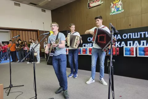 Tudi učenci Osnovne &scaron;ole Ivana Groharja so nastopili na prireditvi v Smederevski Palanki. / Foto: arhiv O&Scaron; Ivana Groharja