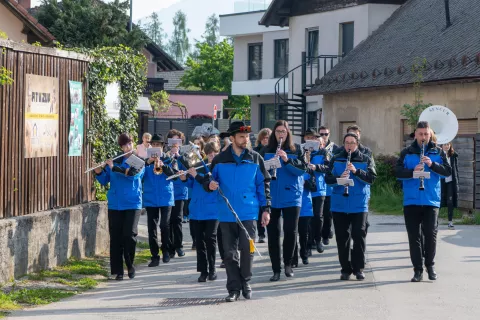 Prvomajska budnica v Stražišču pri Kranju / Foto: Primož Pičulin