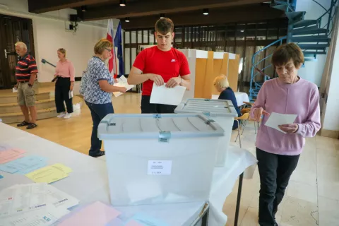 EU Volitve 2024 in referendum Stražišče / Foto: Tina Dokl