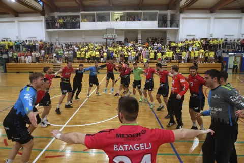 kvalifikacije za 1. liga rokomet RK Radovljica proti RK Urbanscape Škofja Loka zmaga gorenjski derbi / Foto: Gorazd Kavčič