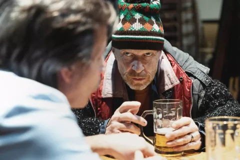 Borut Veselko je odličen v vlogi vaškega posebneža Jockla / Foto: Nada Žgank