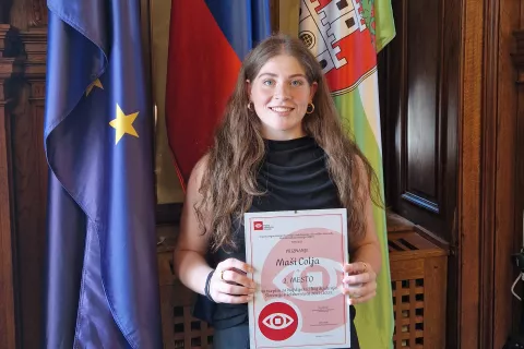 Maša Colja, maturantka Gimnazije Franceta Prešerna Kranj, je na izboru Naj dijakI Naj dijakinja dosegla izvrstno drugo mesto. / Foto: osebni arhiv / Foto: 