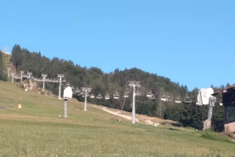 Na mestu sedanje štirisedežnice Vitranc 1 bo krožno kabinska žičnica / Foto: Suzana P. Kovačič