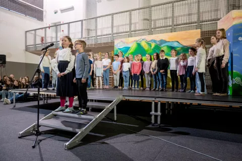 Na prireditvi ob 60-letnici Osnovne šole Gorje / Foto: Primož Pičulin / Foto: 