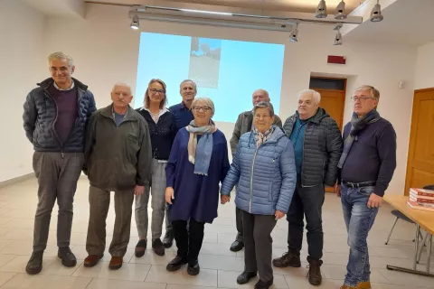 Ustvarjalci in sodelujoči v filmu Zlate roke / Foto: Jože Košnjek / Foto: 