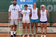 Srebrna posadka TK Domžale: Urban Čevka, Pia Lovrič, Ana Lanišek in Eva Cikajlo / Foto: arhiv TK Domžale / Foto: 