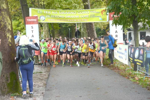 Gorski tekači so se pomerili v Teku na Šmarno goro, ki je štel za svetovni pokal v gorskem teku. Start je bil v Tacnu. / Foto: Maja Bertoncelj / Foto: 